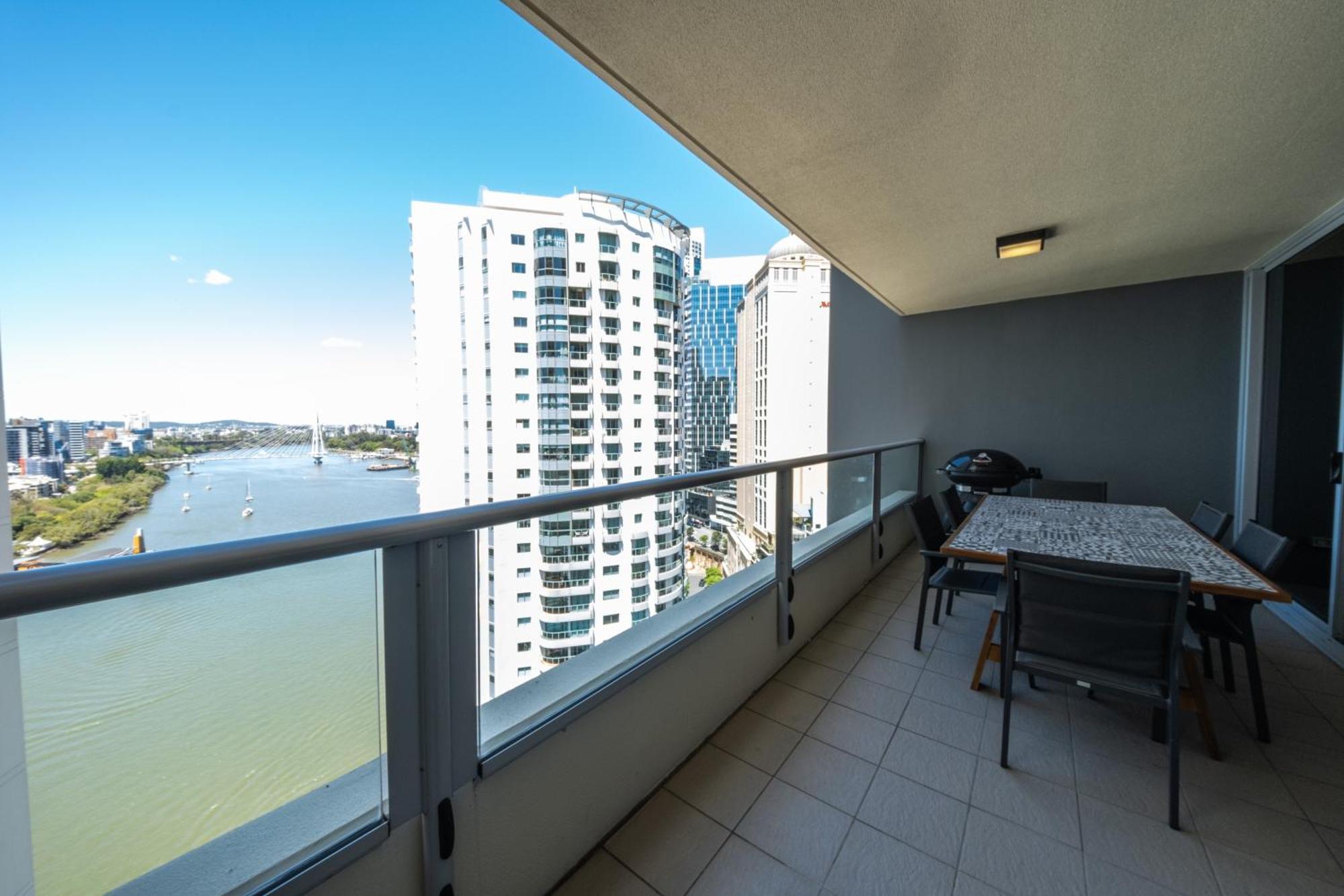 Brisbane City Luxury Riverfront Apartments Exterior foto